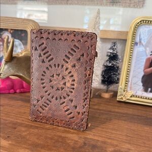 Colonels Brown Leather Card Holder